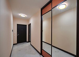 Матовые натяжные потолки в прихожую 